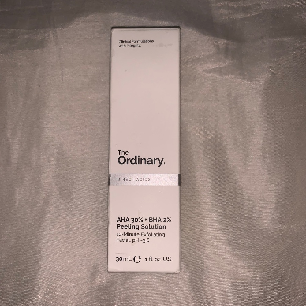 The Ordinary AHA 30% + BHA 2% Peeling Solution